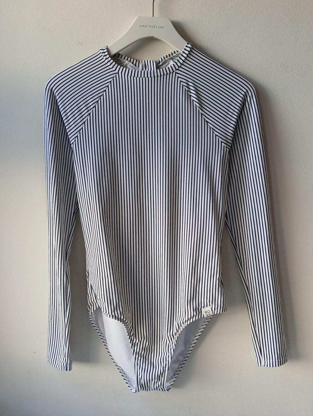 Roxy Rash Guard Swimsuit Blue White Stripe Women's Medium